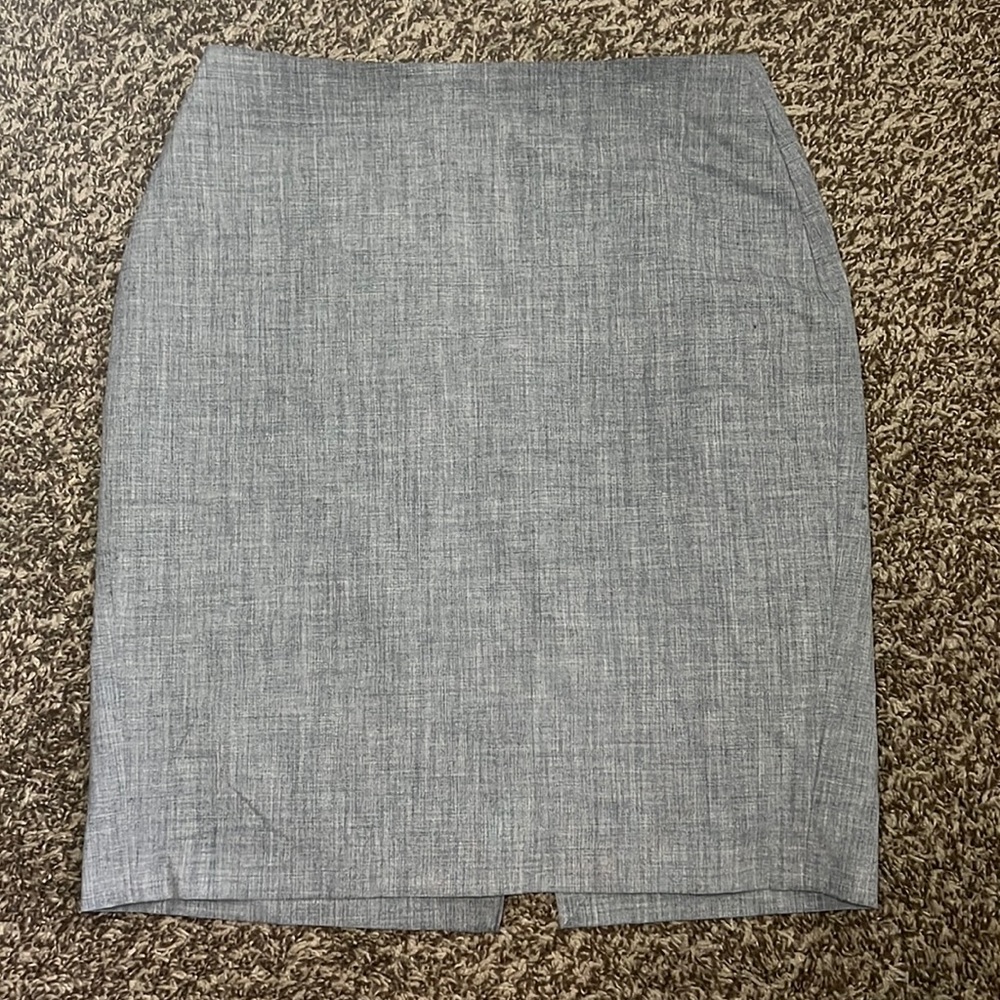 Banana Republic Pencil Skirt 20” Size 00P